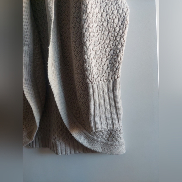 Athleta Saturday Wool & Yak Hair Open Chunky knit Cardigan Tan S - Picture 4 of 8
